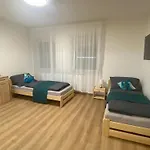 Apartmany Dalesice Apartment *